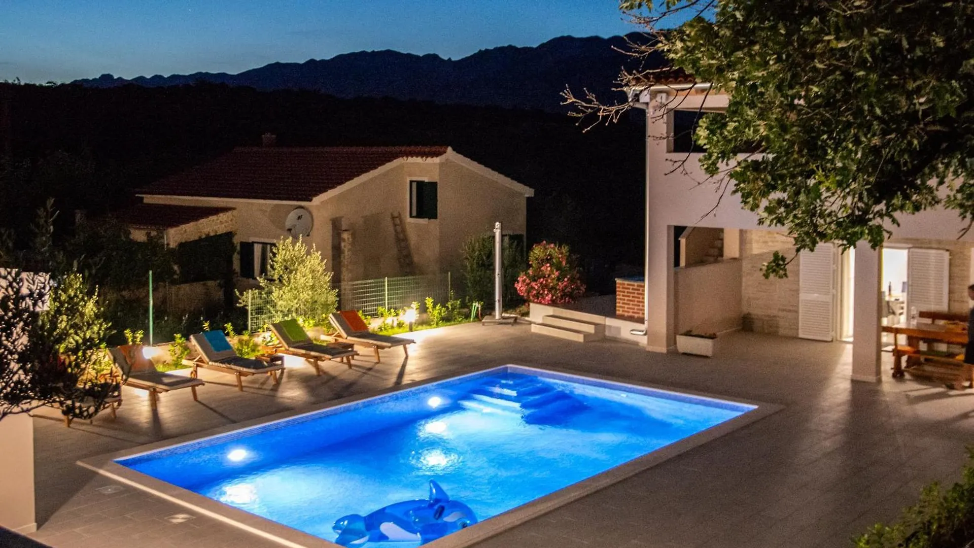 Villa Macanovi Dvori With Private Pool Jasenice  Jasenice (Zadar)